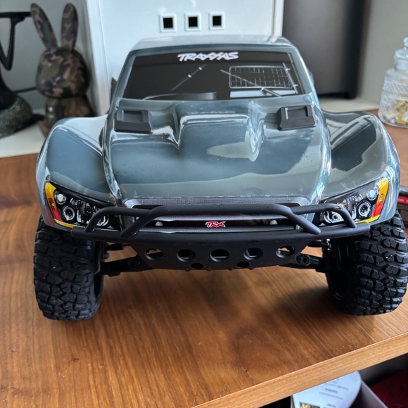 Traxxas slash 2wd bl-2s - Picture 3 of 7